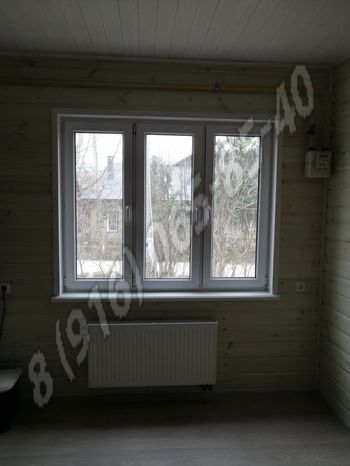 Вид окна внутри дома после качественной обсады